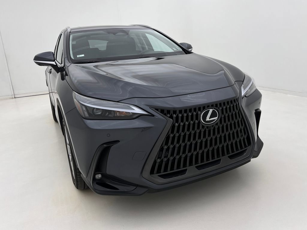 Used 2025 Lexus NX 350 350 Premium w/ Accessory Package (2T) image 8
