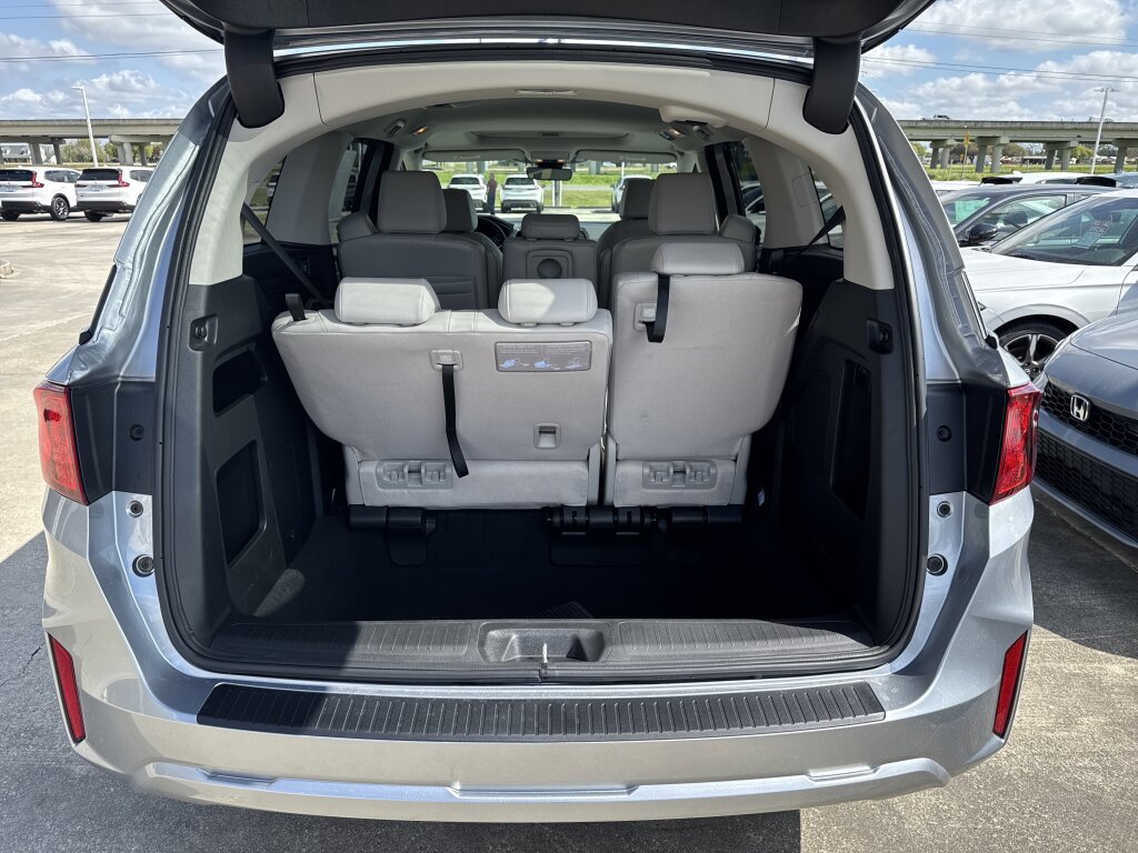 New 2026 Honda Odyssey EX-L image 6