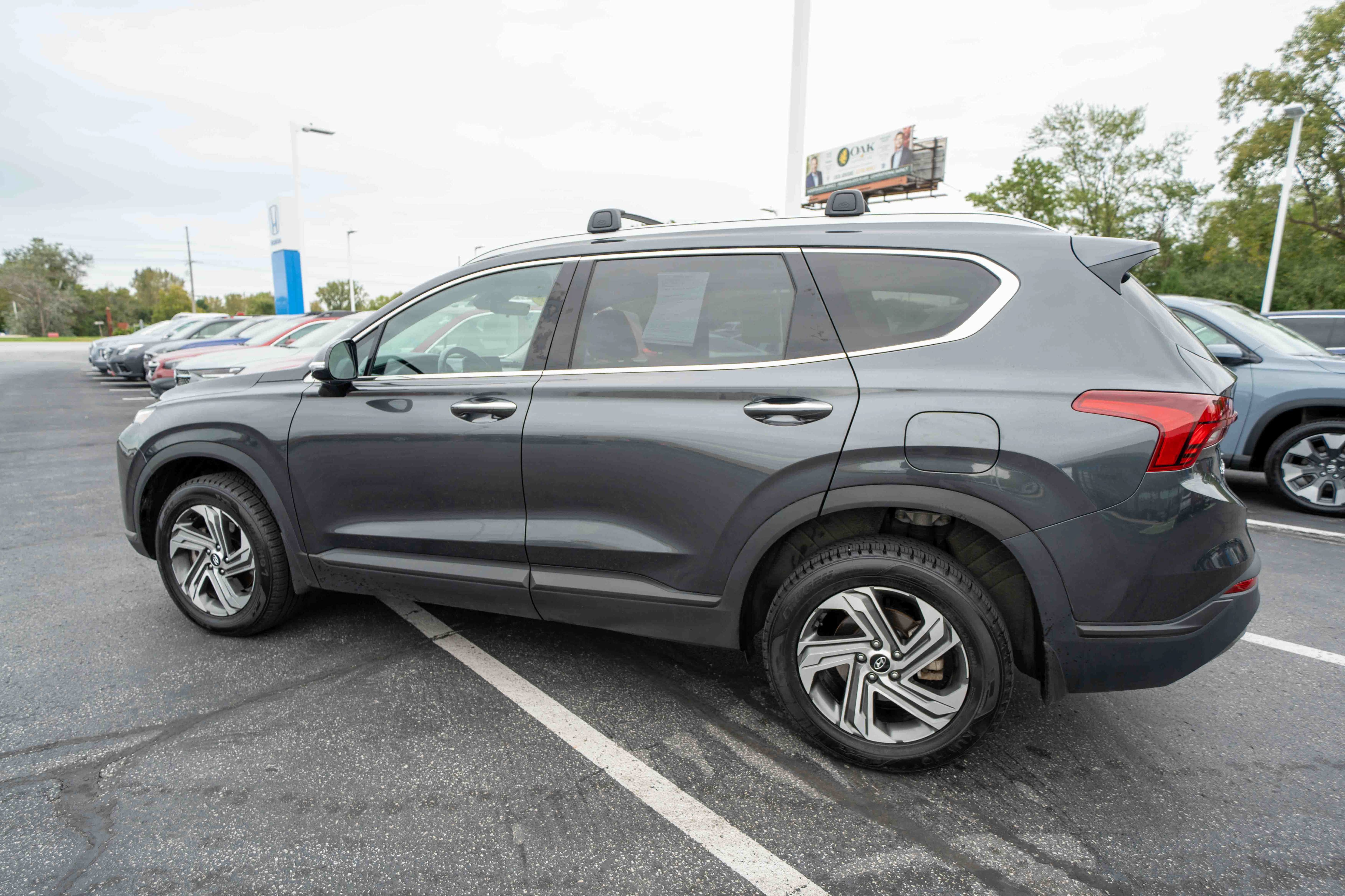 Used 2023 Hyundai Santa Fe SEL AWD/4WD image 4