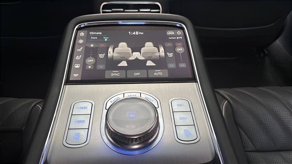 Used 2024 Genesis G90 3.5T image 11