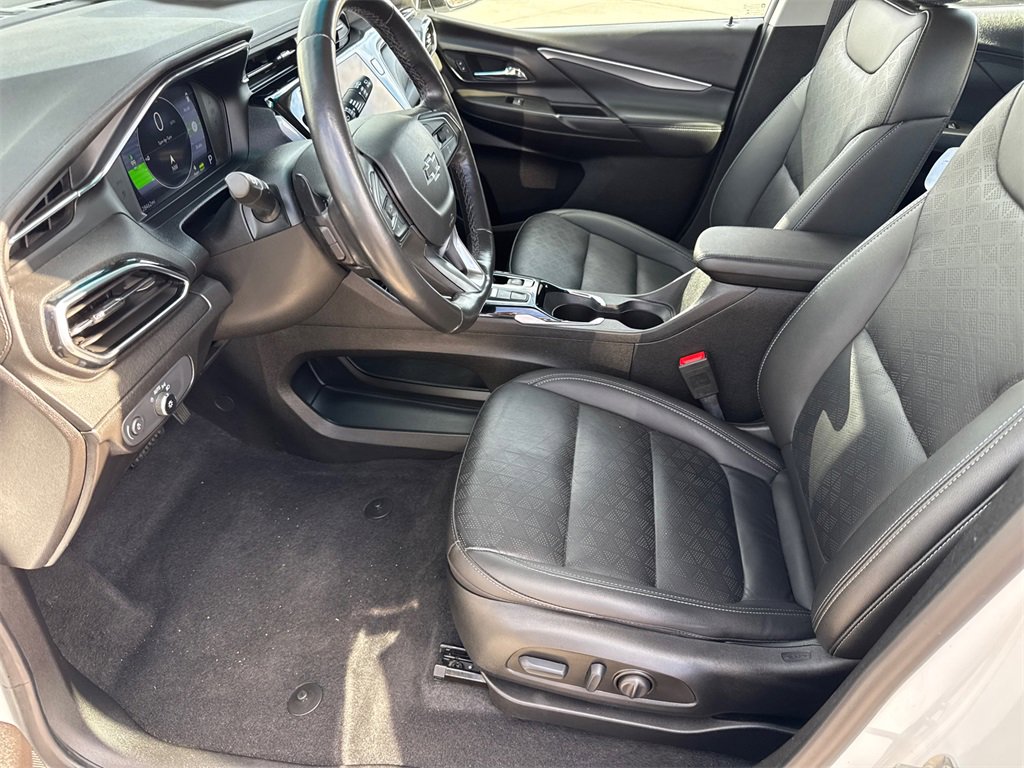 Used 2023 Chevrolet Bolt LT image 24