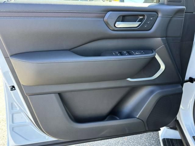 New 2026 Nissan Armada Platinum Reserve image 22