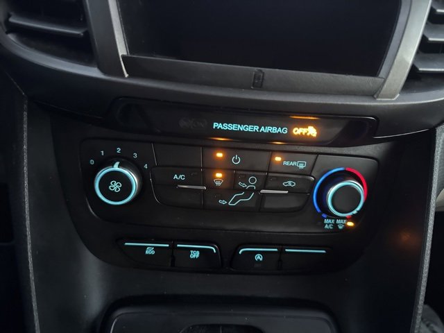 Used 2019 Ford Transit Connect XLT image 18