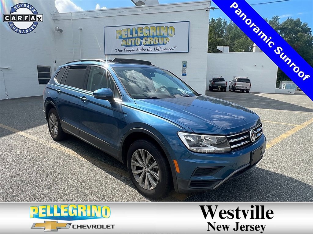 Used 2019 Volkswagen Tiguan SE w/ Panoramic Sunroof Package image 1