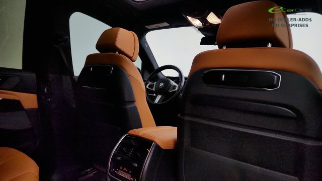 Used 2023 BMW X7 xDrive40i w/ Executive Package AWD/4WD image 42