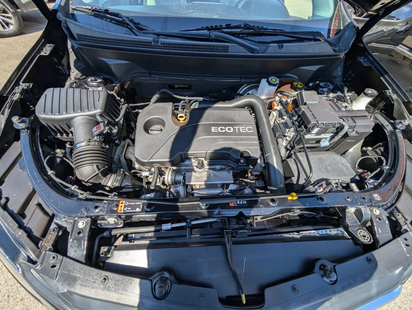 Used 2021 Chevrolet Equinox LS FWD image 10