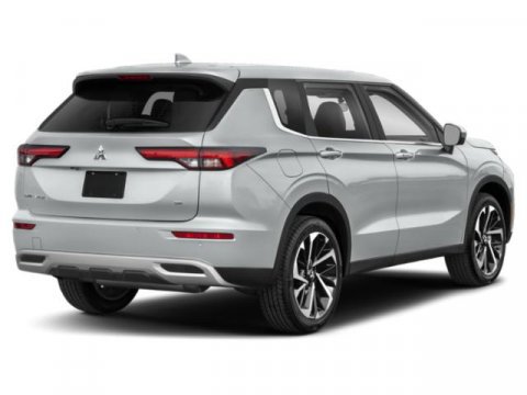 Used 2024 Mitsubishi Outlander SE FWD image 2