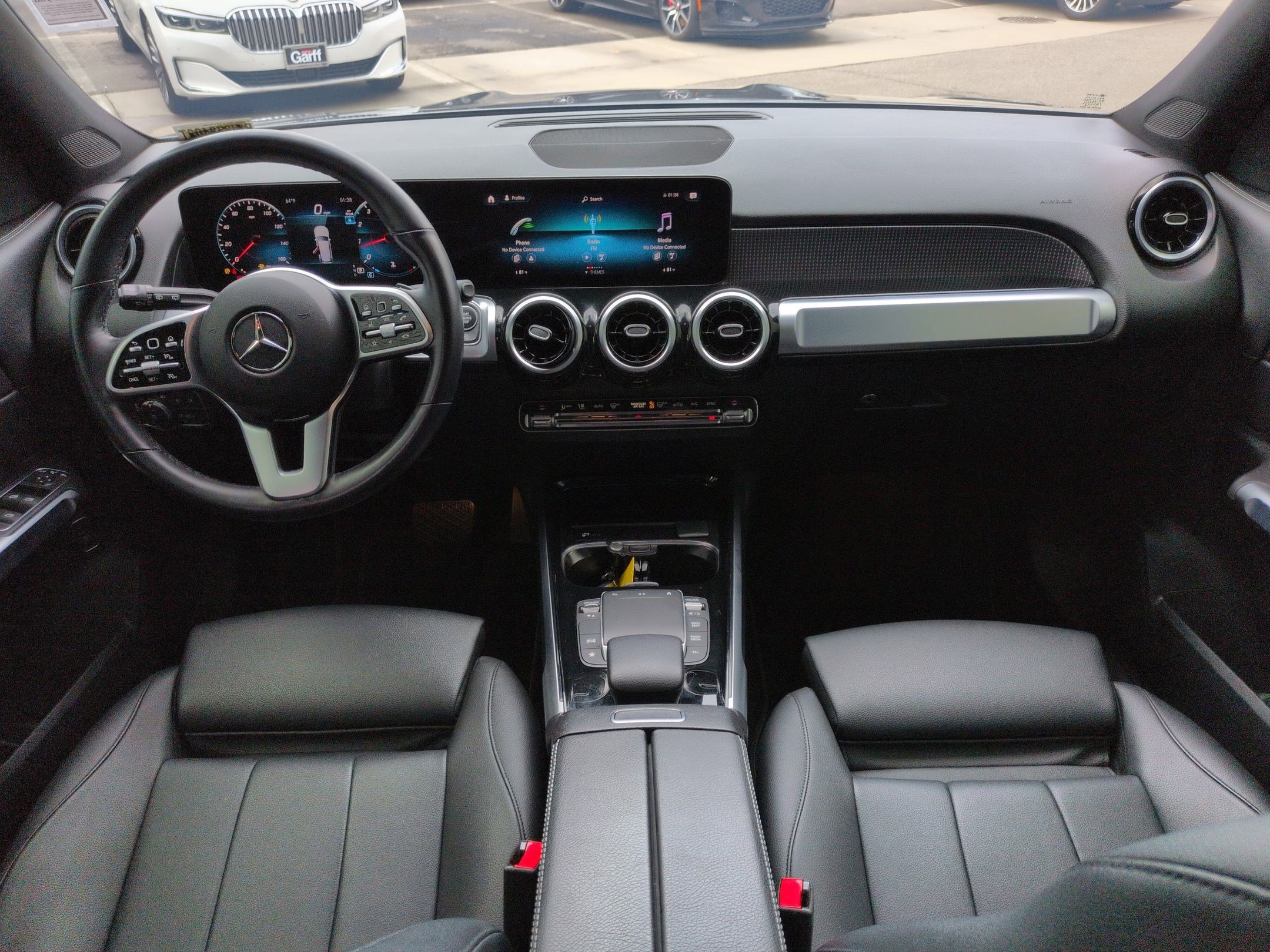 Certified 2023 Mercedes-Benz GLB 250 4MATIC w/ Premium Package image 28