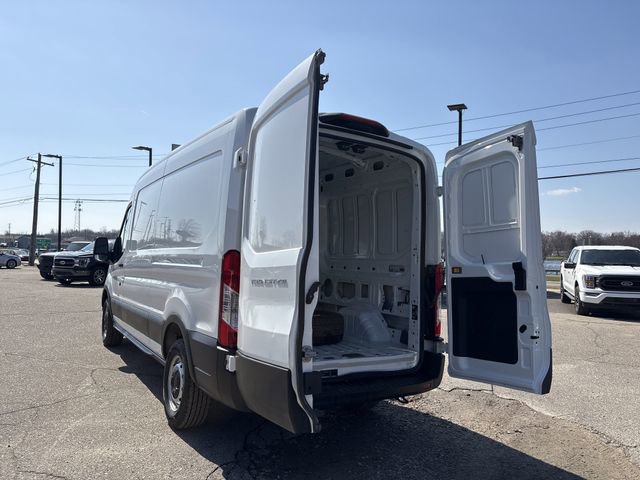 Certified 2023 Ford Transit 250 Medium Roof RWD image 17