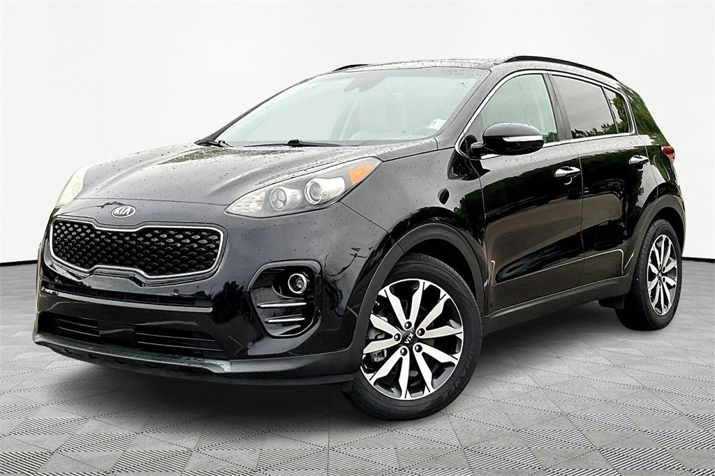 Used 2019 Kia Sportage EX w/ EX Technology Package image 2