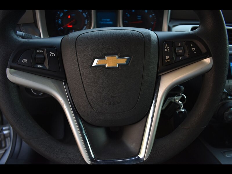 Used 2015 Chevrolet Camaro LS RWD image 11