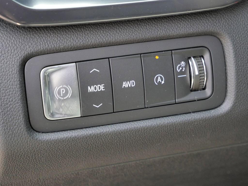 New 2026 GMC Acadia AT4 w/ Luxury Package image 45