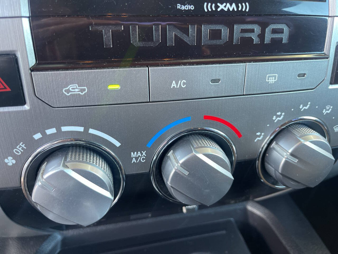 Used 2014 Toyota Tundra SR5 w/ SR5 Upgrade Package RWD image 22