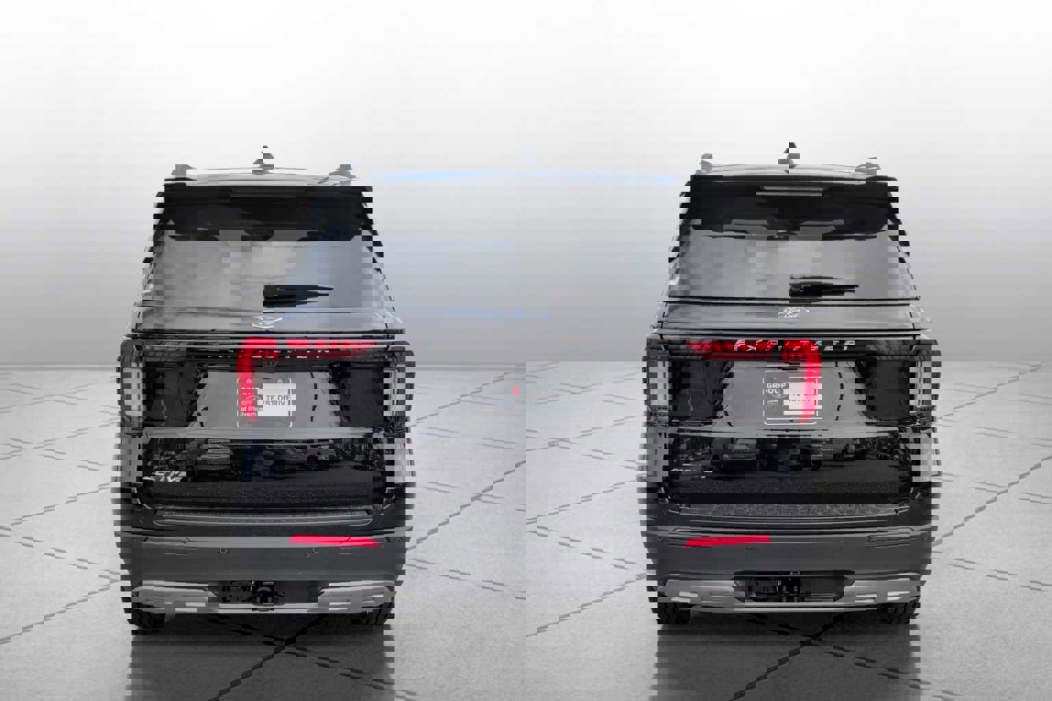 New 2026 Ford Explorer Active w/ Active Comfort Package image 4