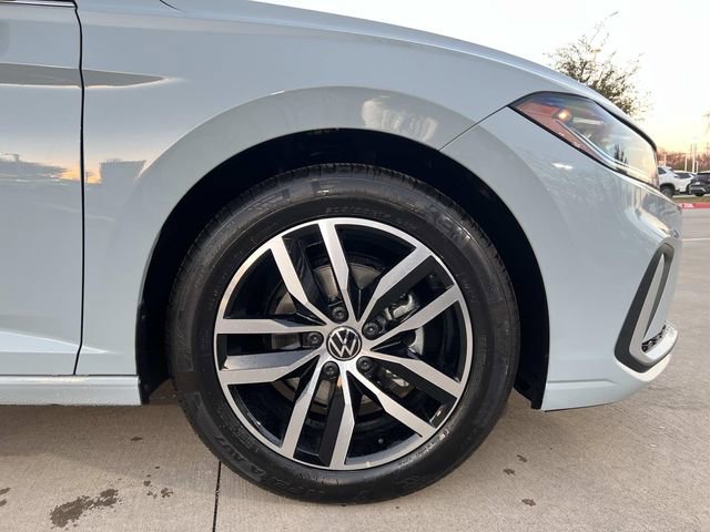 New 2026 Volkswagen Jetta SE image 8