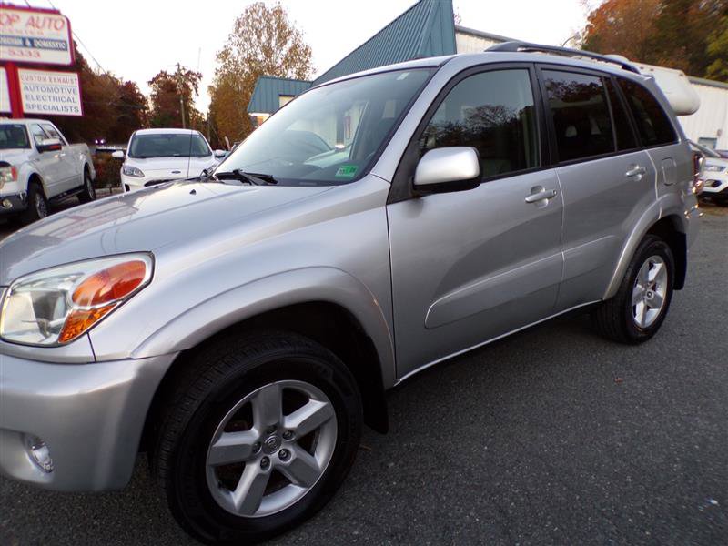 Used 2004 Toyota RAV4 4WD image 4
