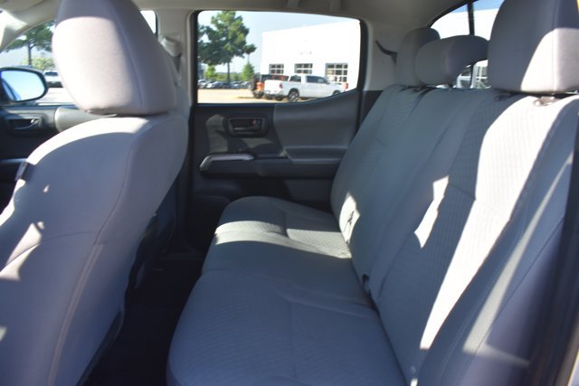 Used 2023 Toyota Tacoma SR5 RWD image 15
