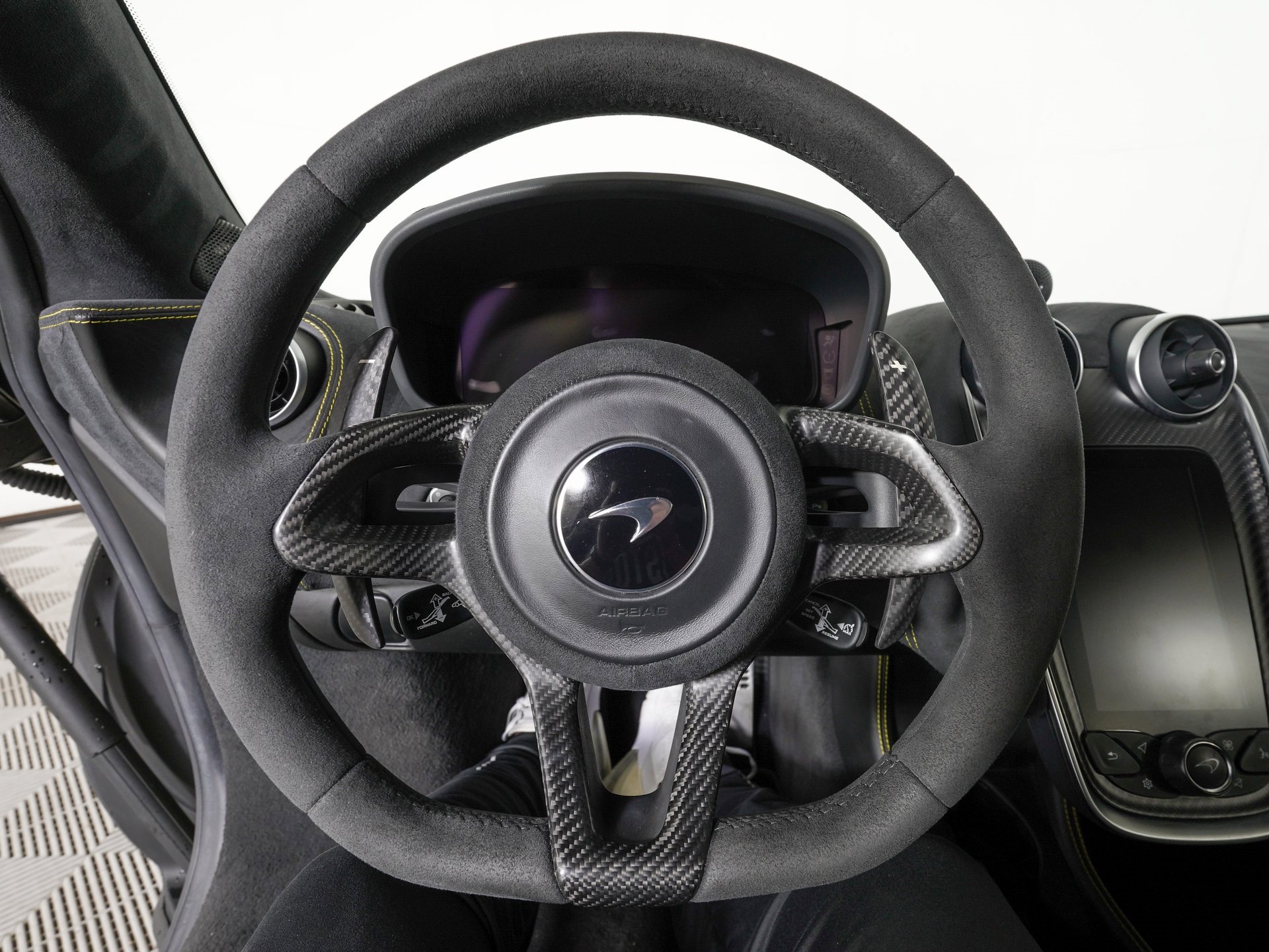 Used 2019 McLaren 570S Coupe image 13