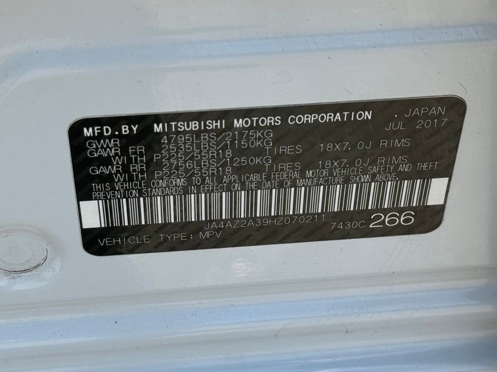 Used 2017 Mitsubishi Outlander ES AWD/4WD image 36