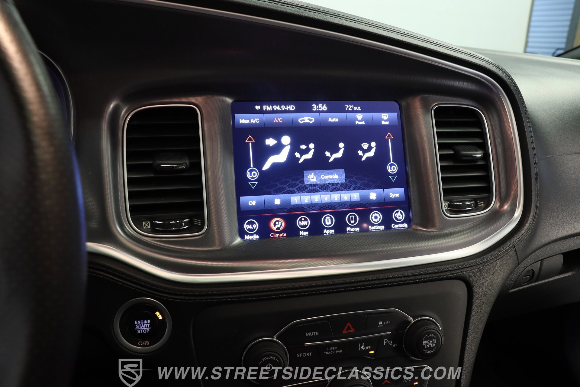 Used 2020 Dodge Charger R/T w/ Plus Group image 39