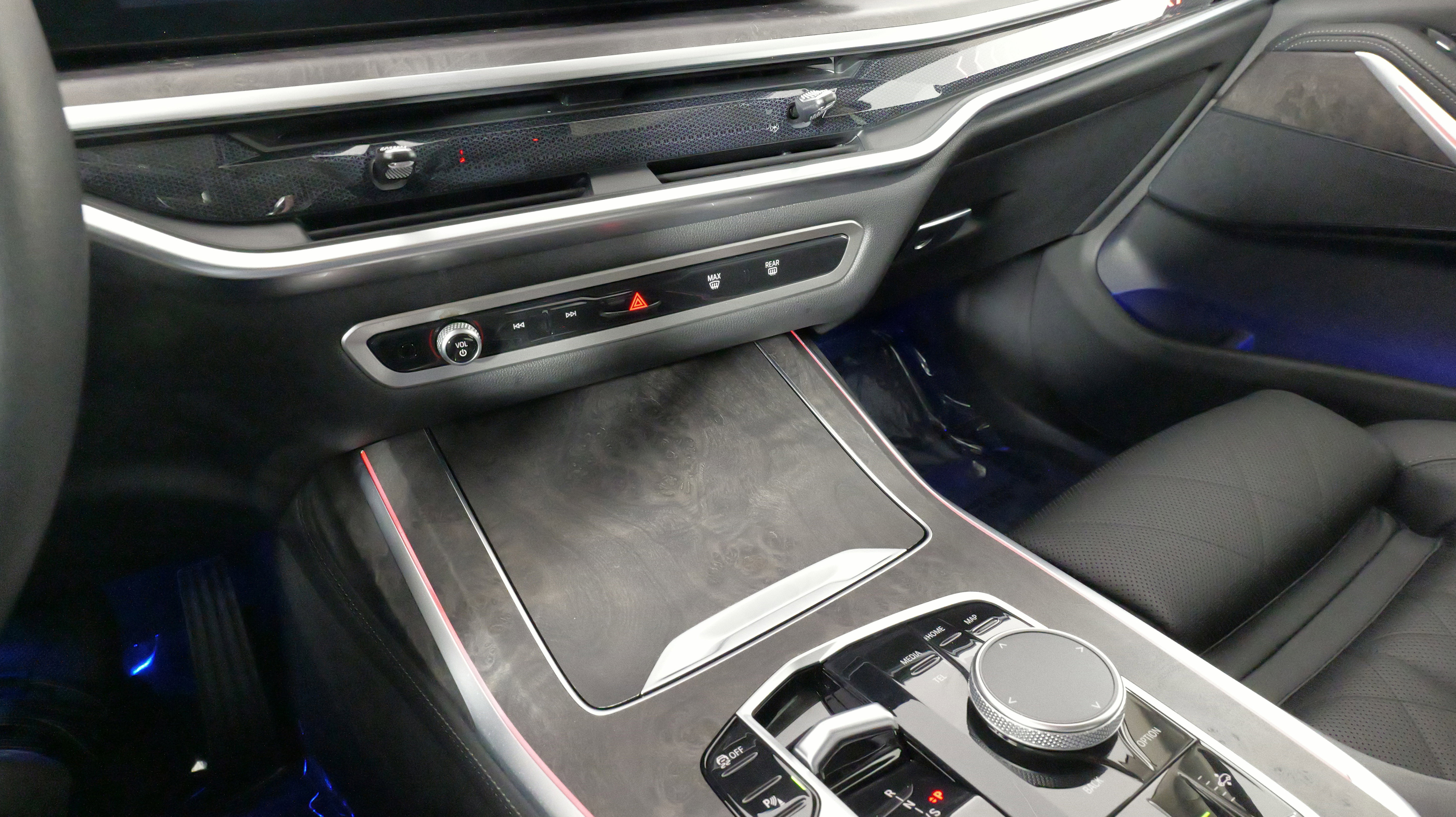 Used 2023 BMW X7 xDrive40i image 68