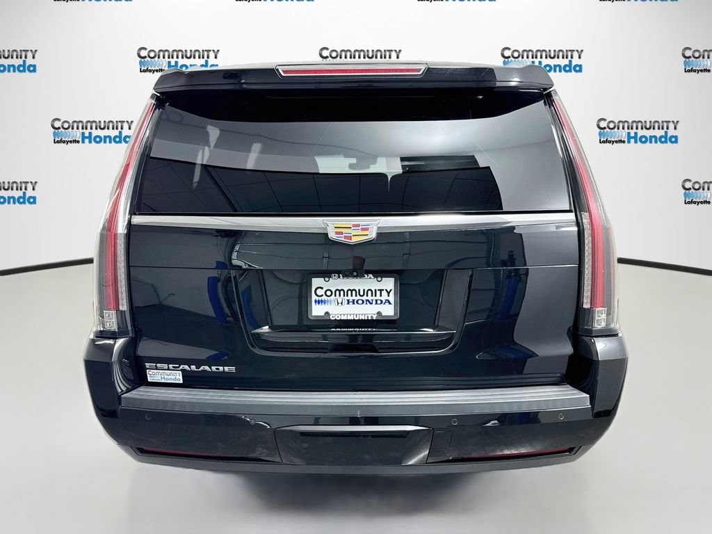 Used 2020 Cadillac Escalade ESV Platinum RWD image 6