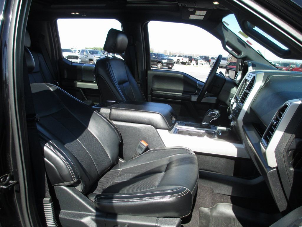 Used 2019 Ford F150 Lariat w/ Equipment Group 502A Luxury image 20