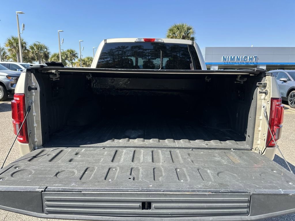 Used 2017 Ford F150 Lariat image 23