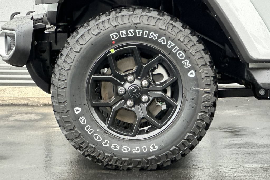 New 2025 Jeep Gladiator Sport AWD/4WD image 25