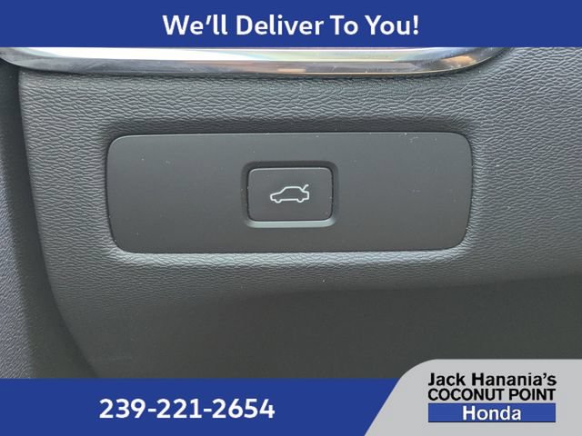 Used 2024 Volvo XC60 B5 Ultimate w/ Protection Package Premier AWD/4WD image 24