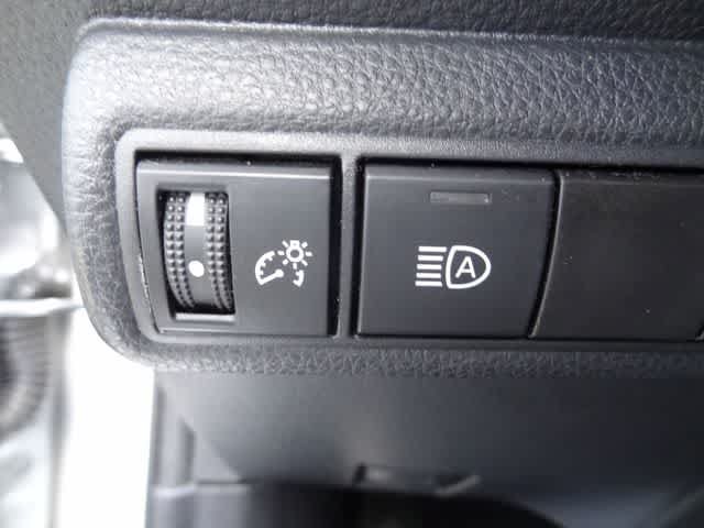 Used 2025 Toyota Corolla LE FWD image 16