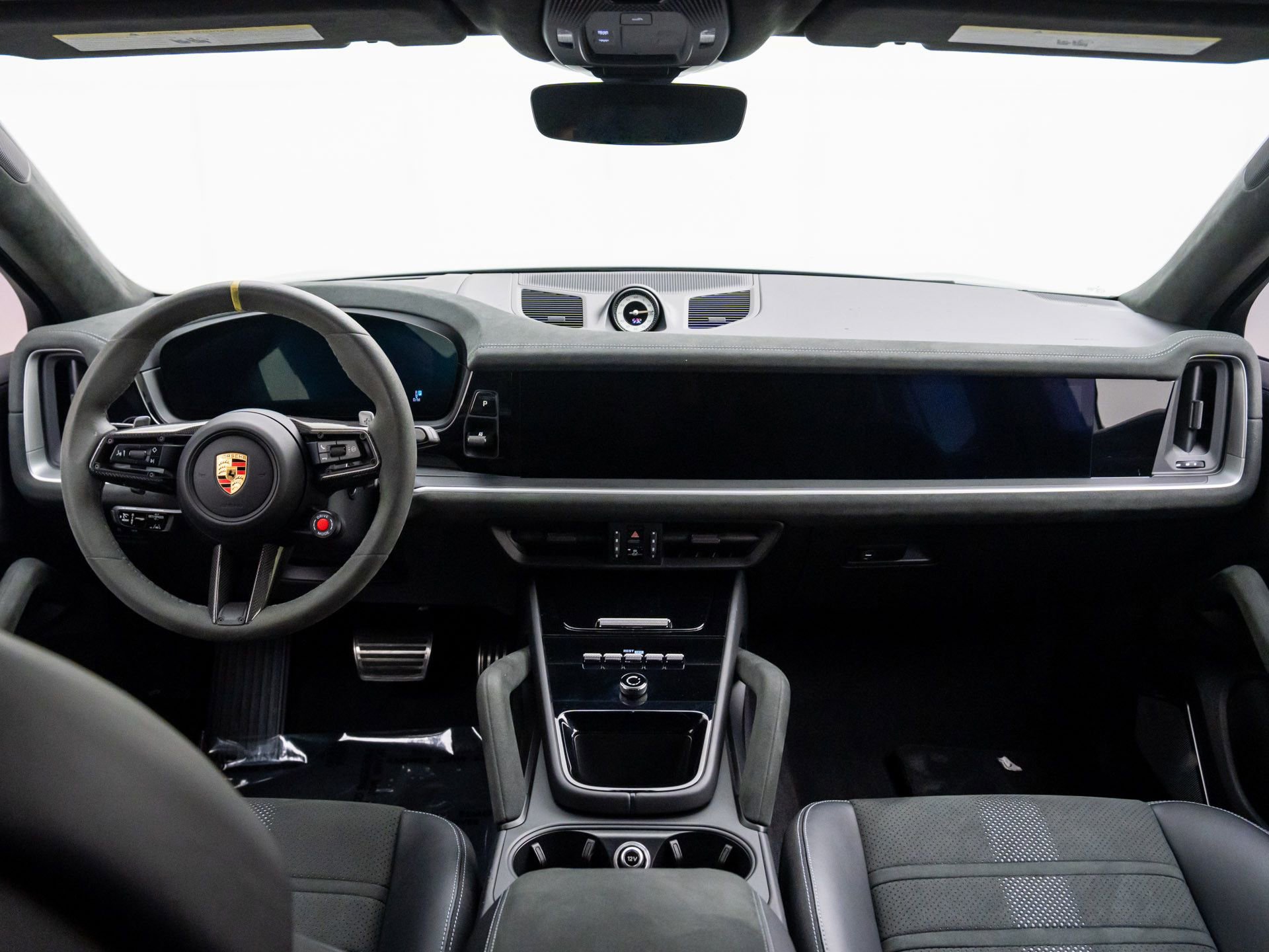 Certified 2024 Porsche Cayenne Turbo GT image 11