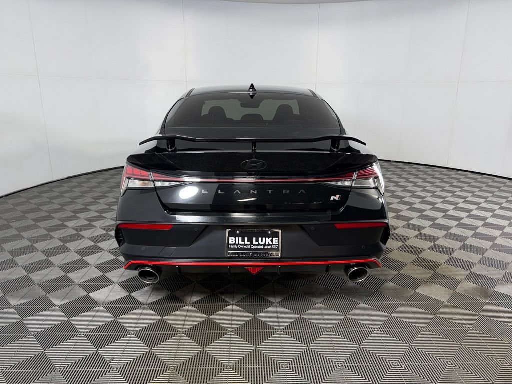 Used 2025 Hyundai Elantra N FWD image 9