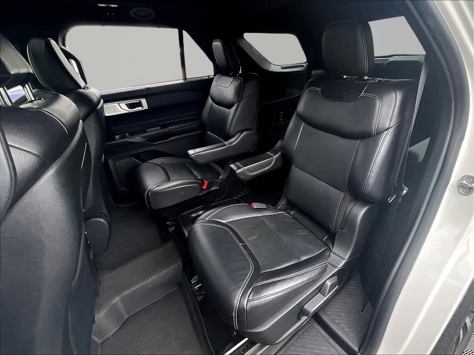 Used 2020 Ford Explorer ST w/ Premium Technology Package AWD/4WD image 22
