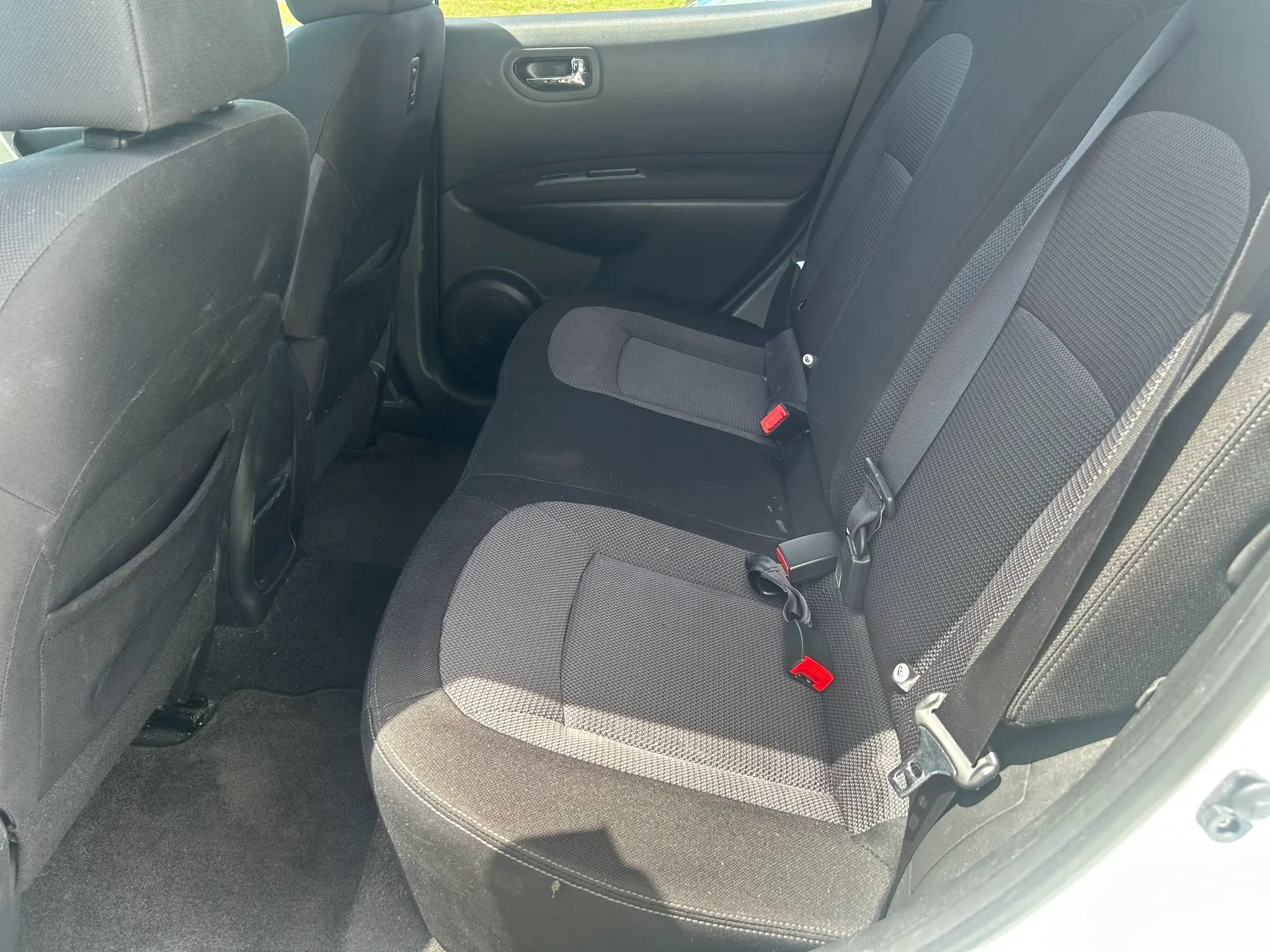 Used 2012 Nissan Rogue SV AWD/4WD image 33