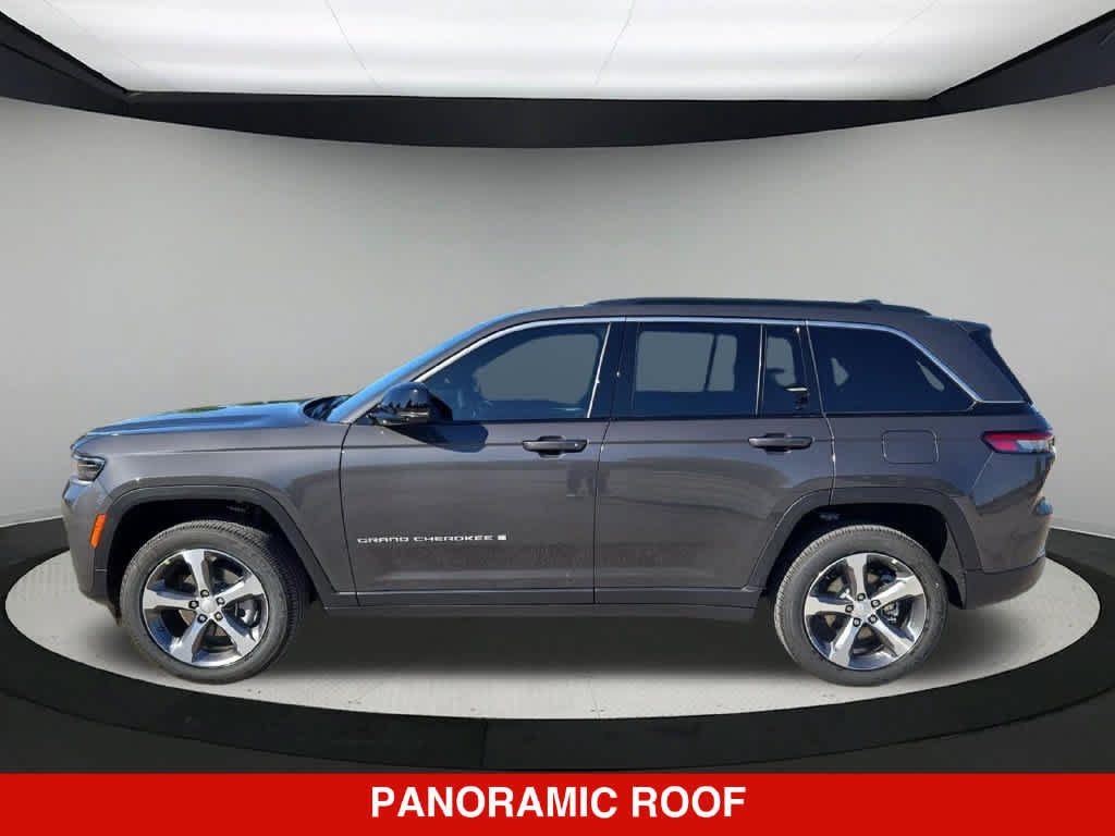 New 2026 Jeep Grand Cherokee Limited AWD/4WD image 3