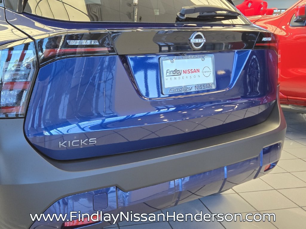 New 2027 Nissan Kicks SV FWD image 5