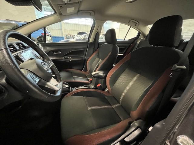 Used 2024 Nissan Versa SR FWD image 21