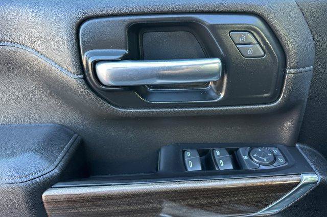 Used 2022 Chevrolet Silverado 2500 LT AWD/4WD image 11