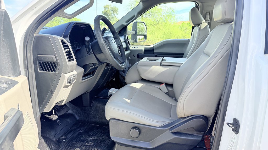 Used 2017 Ford F450 XL w/ Power Equipment Group RWD image 9