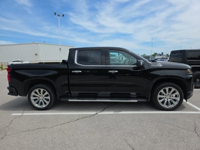 Used 2021 Chevrolet Silverado 1500 High Country w/ Technology Package image 6