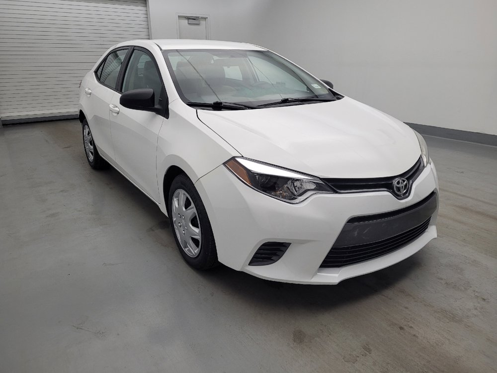 Used 2015 Toyota Corolla LE FWD image 13