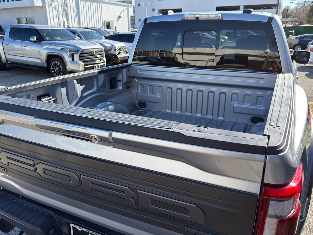 Used 2022 Ford F150 Raptor w/ Equipment Group 801A High AWD/4WD image 12