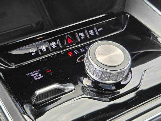 Used 2024 Jeep Wagoneer Series II AWD/4WD image 26