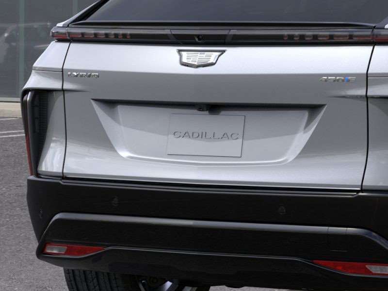 Used 2025 Cadillac Lyriq Sport image 15