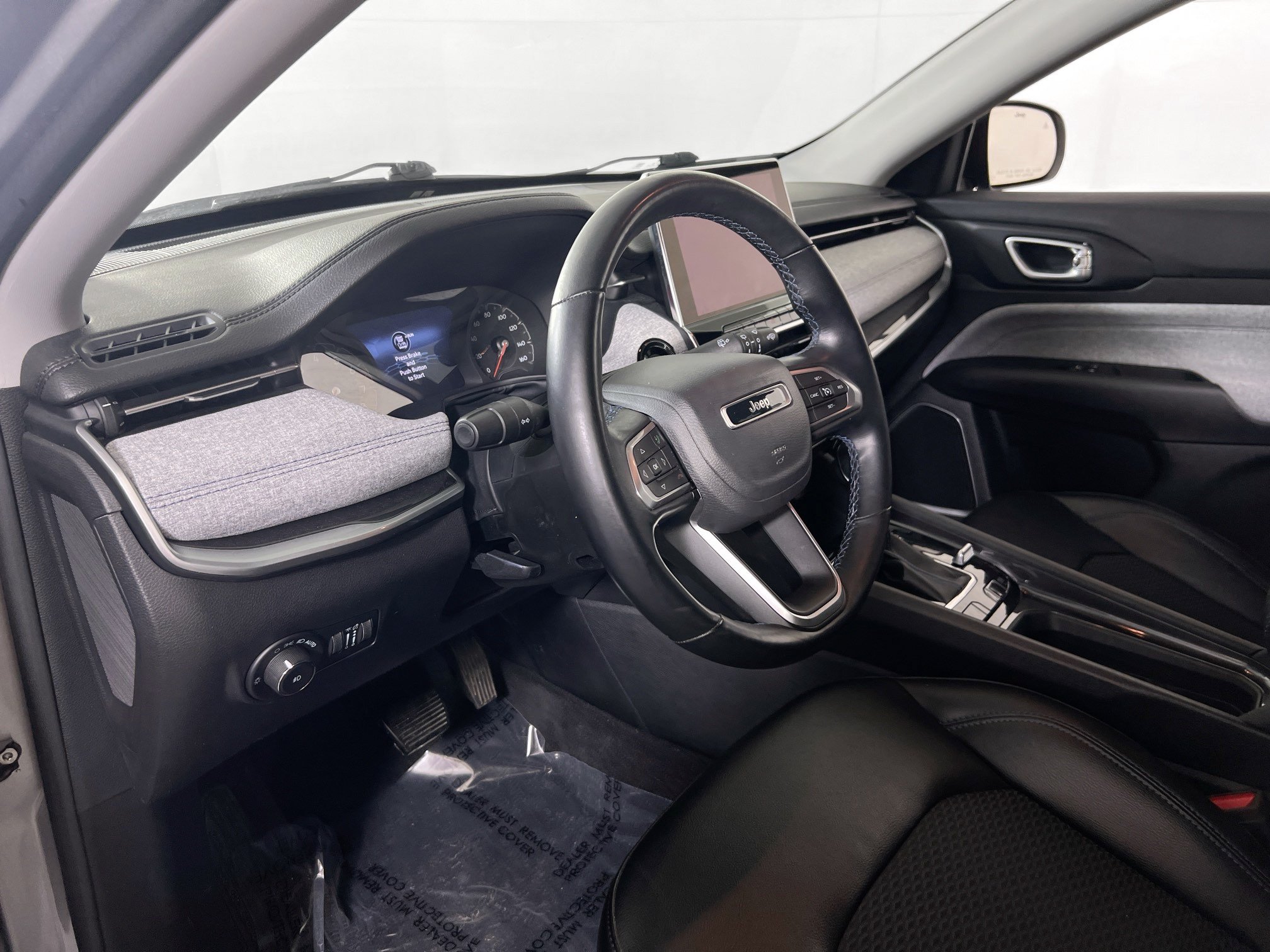 Used 2022 Jeep Compass Latitude w/ Convenience Group AWD/4WD image 9