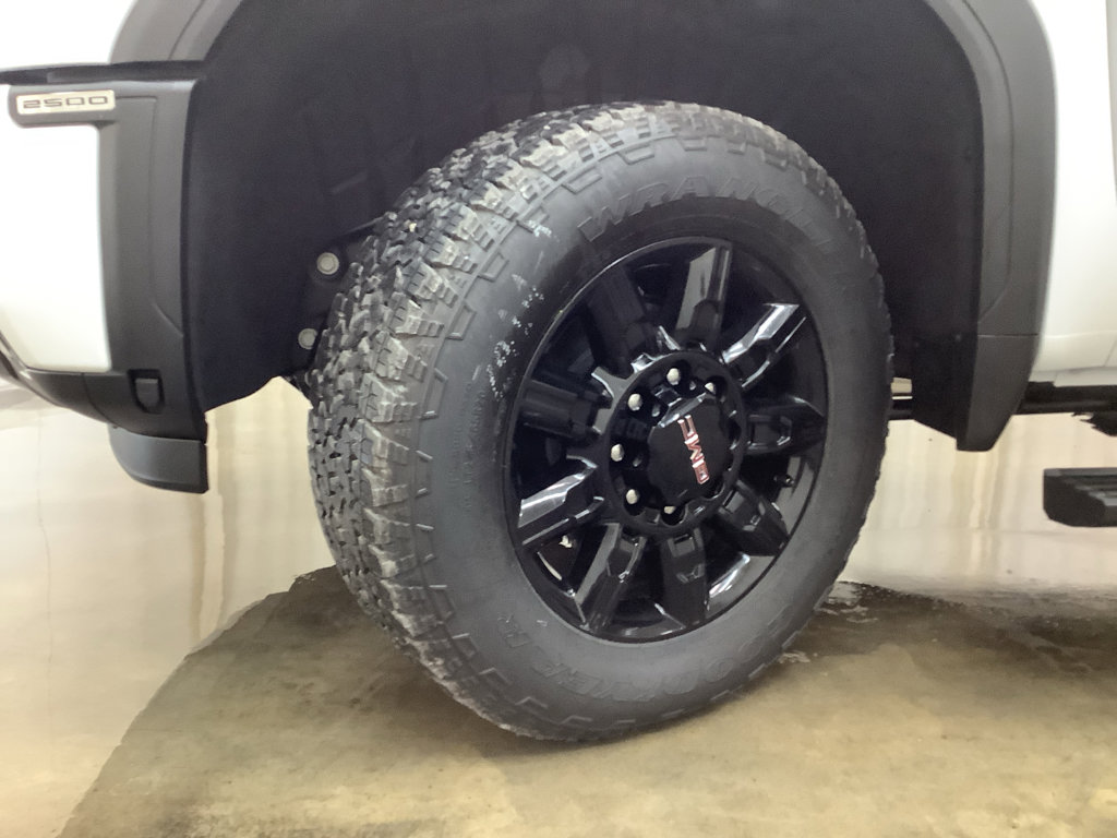 New 2026 GMC Sierra 2500 AT4 w/ AT4 Premium Plus Package image 35