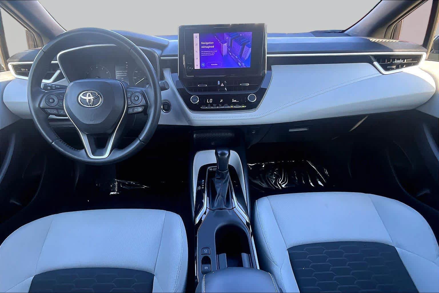 Used 2023 Toyota Corolla SE FWD image 15
