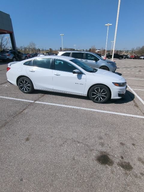 Used 2020 Chevrolet Malibu RS image 9