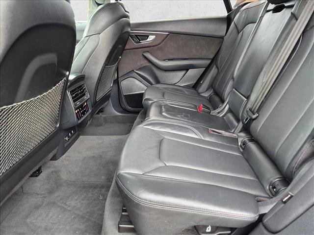 Used 2019 Audi Q8 Prestige AWD/4WD image 18